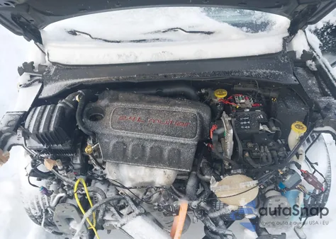 2019 Jeep Compass Latitude 4X4 from USA, damaged, VIN 3C4NJDBBXKT696428